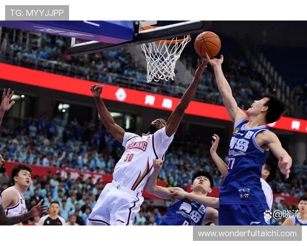 刘维伟称杨瀚森一个月提升显著如今已完全融入球队节奏展现巨大潜力